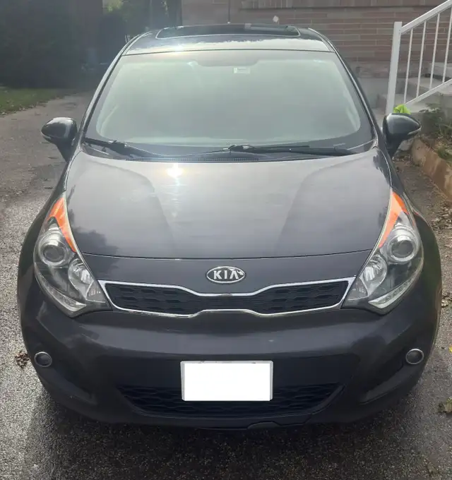 2013 Kia Rio SX Hatchback, Automatic, No Accidents, Full Service