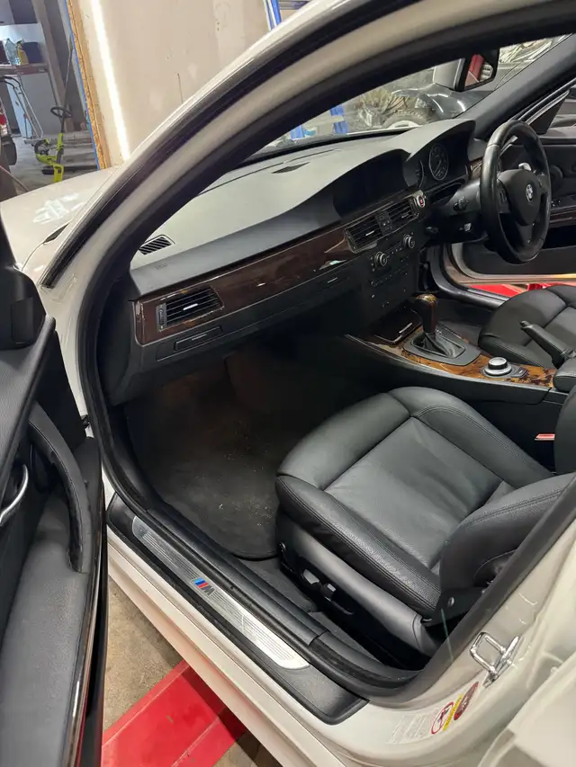 2008 BMW E91 335i in Cars & Trucks in Markham / York Region - Image 8