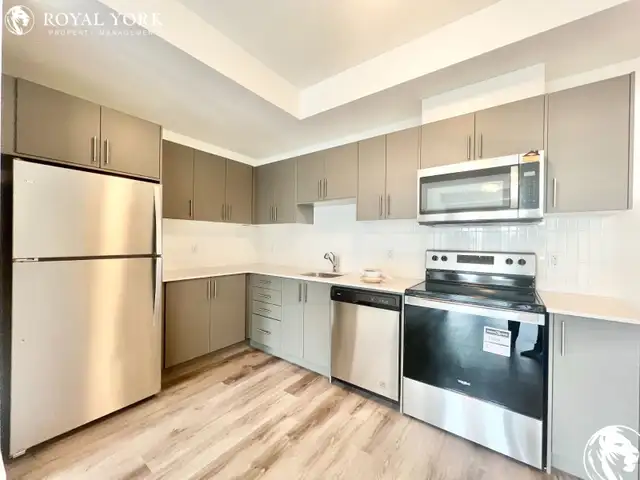 Beautiful 2 bedroom condo for rent at Lackner Place Kitchener in Long Term Rentals in Kitchener / Waterloo - Image 3