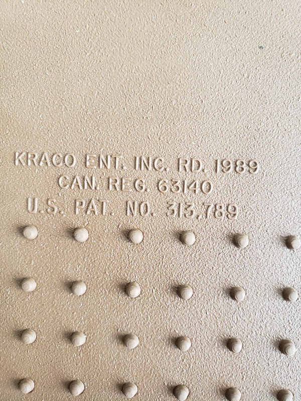 Kraco K2500 Tan heavy duty Rubber car floor mats 4 pcs = $50 in Other Parts & Accessories in Markham / York Region - Image 2