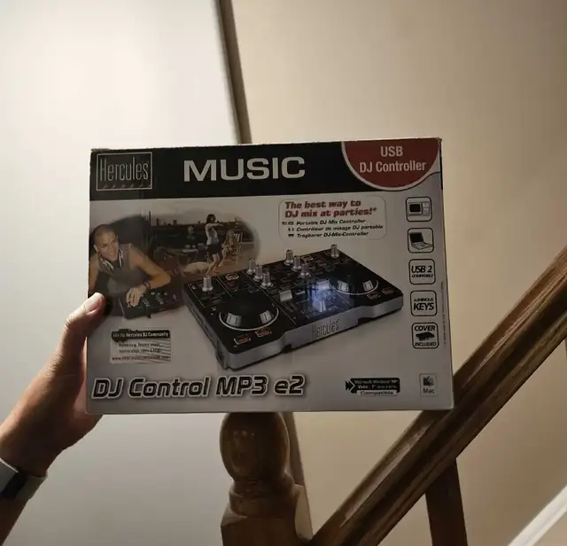 Hercules DJ Controller in Performance & DJ Equipment in Markham / York Region - Image 2