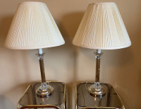 Table lamp (glass/gold combo)