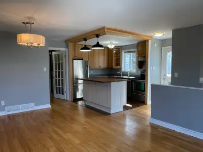 One bright, private bedroom available at the lower level of a semi-detached house located in the Gle...