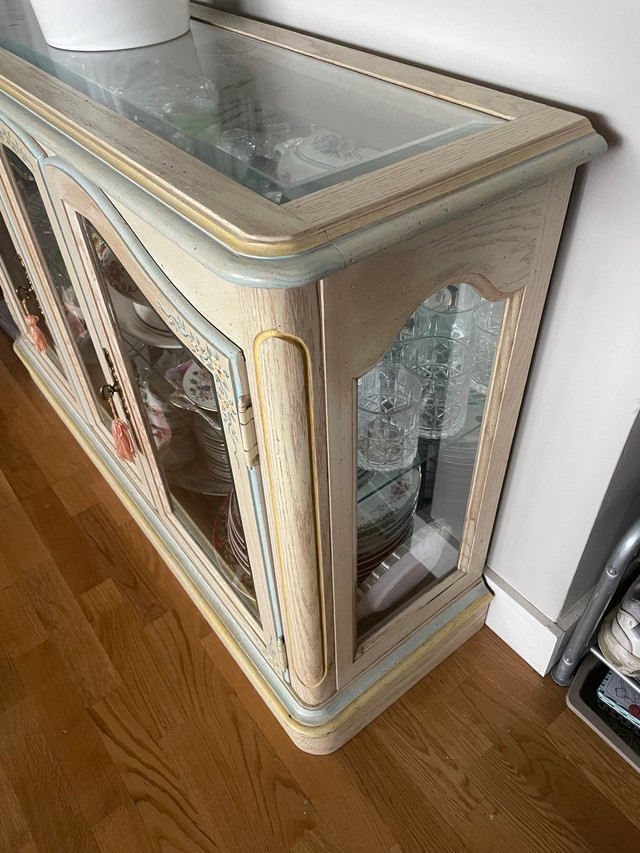 Beautiful Antique Wooden and Glass  2-Door Cabinet in Hutches & Display Cabinets in City of Toronto - Image 2