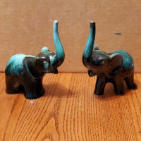 Blue Mountain Pottery Elephants 