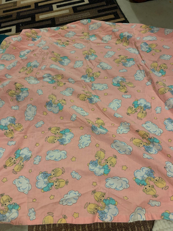 Presious moment pink baby blanket/receiving blanket in Cribs in Kitchener / Waterloo - Image 2