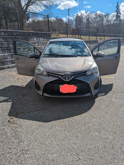2015 Toyota Yaris (Includes safety and Carfax)