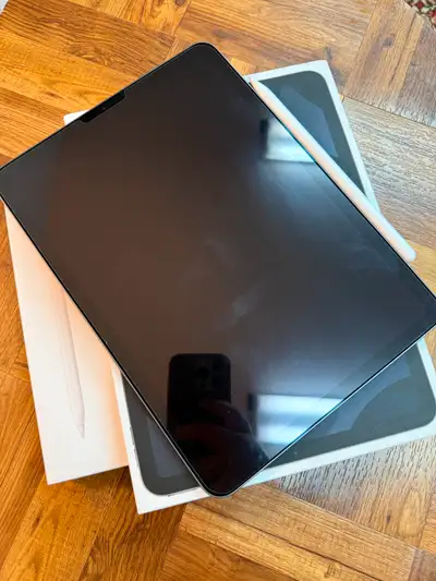 Open Box iPad Air 5th Gen (M1 Chip) 64 GB + Apple Pencil (2nd Ge, View more