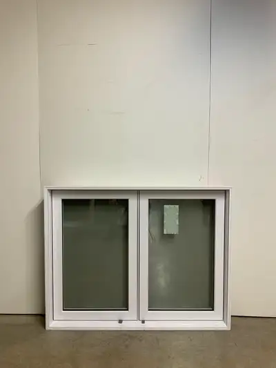 10734BP Fenêtre Battant PVC Blanc 2 sect 2 ouvr 49 1/4 x 38 1/2, View more