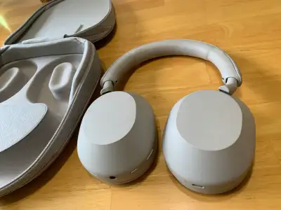 Sony WH-1000XM5 Headphones, View more