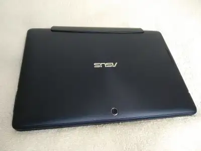I am selling 10.1” ASUS Transformer Pad TF300T (TF300). I am selling it for parts or fixing. Screen...