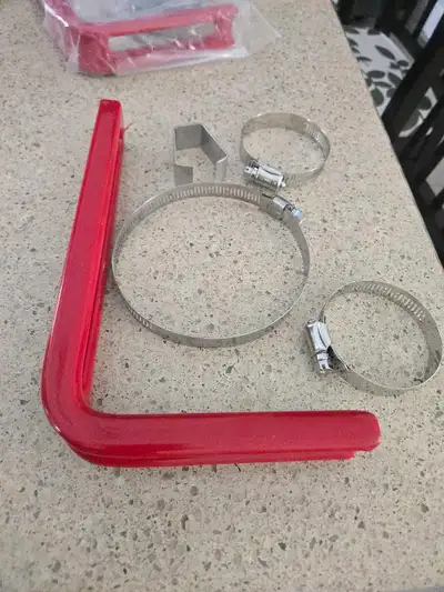 Vinyl coated ladder hooks with clamps.brand new,set of 5, View more