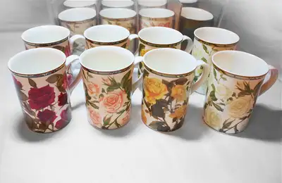 Royal Bone China Mugs Roses Series, View more
