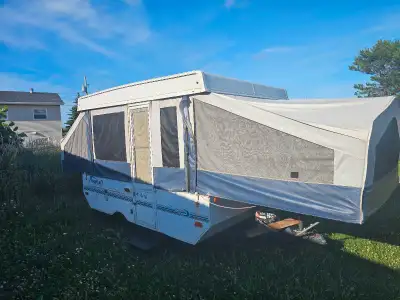 Everything works. Fridge,stove,water,heater.no roof leaks.strong floor,papers. $2500 obo