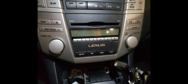 ★Original OEM Lexus RX350 RX330 RX450h Radio 6 CD Player Changer in Audio & GPS in City of Toronto