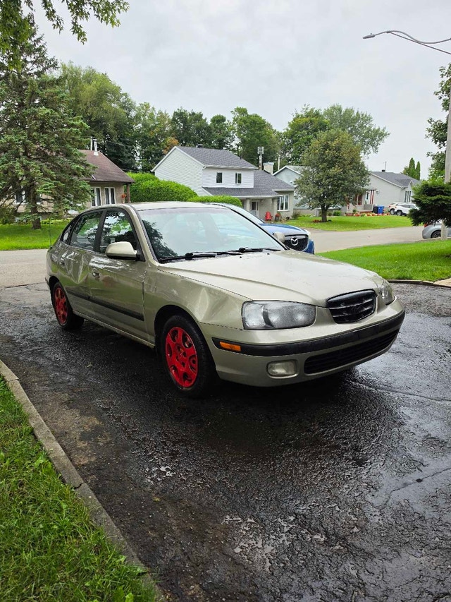 Hyundai Elantra GT 2003 — photo 3