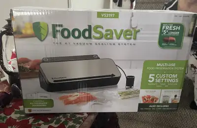 Food Saver Vacuum Sealer With Bags, View more