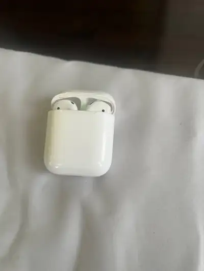 These Apple AirPods (2nd Generation) deliver high-quality sound in a compact, wireless design. They...