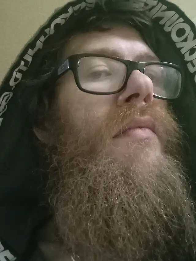 Looking for a room for 450-500$ in london, On