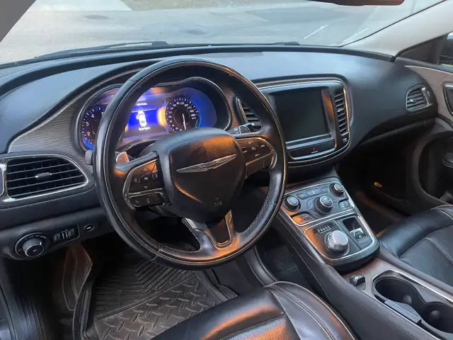 Chrysler 200C 2015 Black