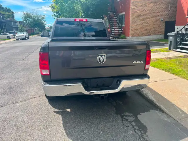 Dodge Ram 2015548407755849093122