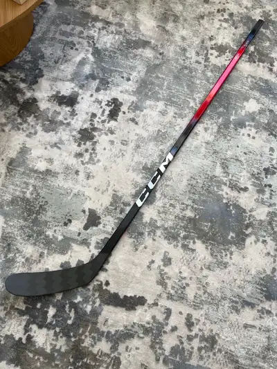 CCM FT8pro right hand intermediate hockey stick, View more