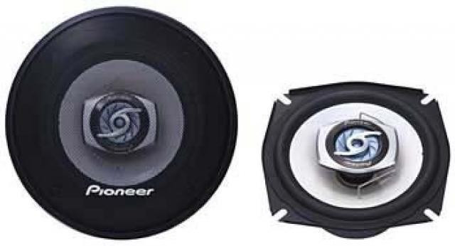 Pioneer TSA1357 5.25-inch 150W 2-Way car speakers in Audio & GPS in Oshawa / Durham Region