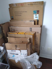 cardboard boxes - Cartons déménagement