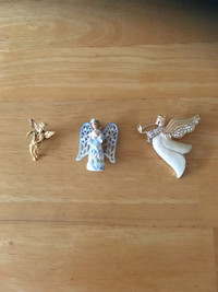 Pins of angels