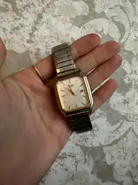 Vintage citizen watch and women’s rose gold fossil watch  