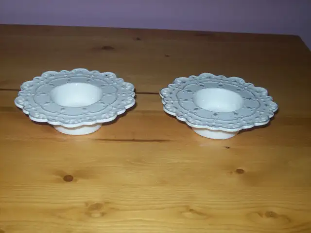 glass candle holders/kitchen items/milk bottles in Home Décor & Accents in Kawartha Lakes - Image 6