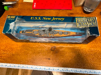 U.S.S. New Jersey Modern Display 1/700 Gearbox Toys Military