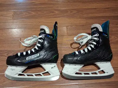 Hockey skates size 2, View more