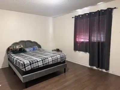 Room Available in Shairing