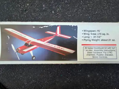 Mini Telemaster by Hobby Lobby Kit Wing Span: 45” Wing Area: 315 sq. in. Length: 31.5” Weight: 21oz...