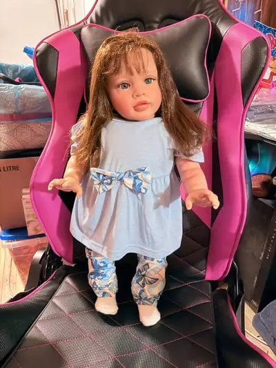 REBORN TODDLER DOLL Neuve. Fait a la main a partir du kit Betty. Beautiful "Pippa"doll. Her hairs ar...