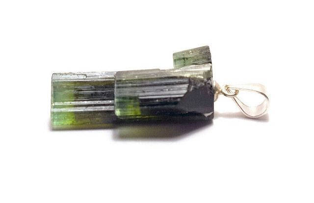 Tourmaline Crystal Clustered Pendant in Jewellery & Watches in Sudbury - Image 2