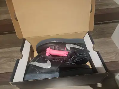 Nike air force mid size 11, View more