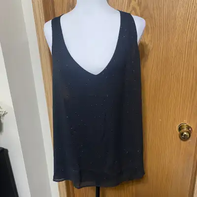 Plus size Beautiful  sparkle top without the sparkles getting , View more