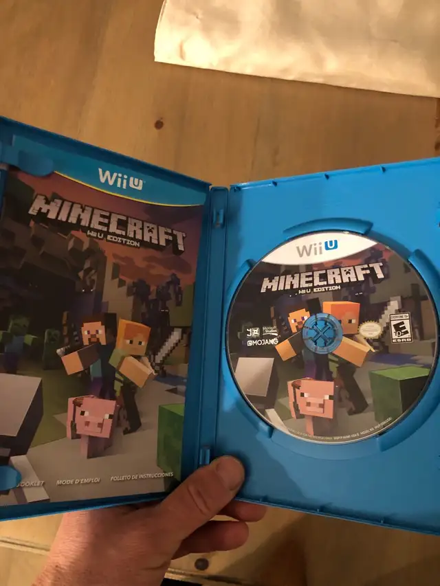 Minecraft CIB Nintendo Wii U in Nintendo Wii U in Markham / York Region - Image 3