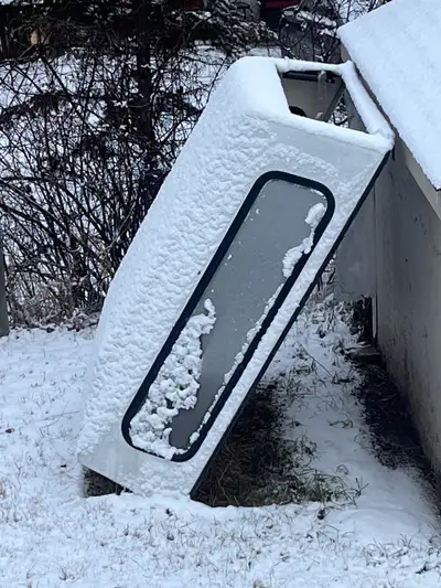 I'm selling a used truck cap, as you can see, it's currently enjoying a snowy day out in the yard. I...