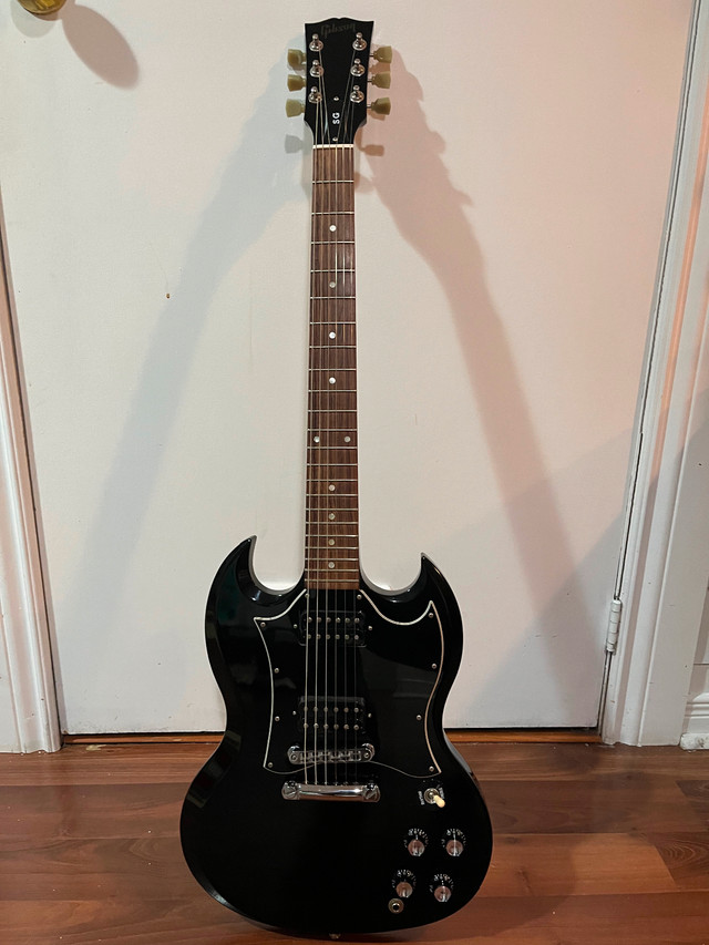 Gibson SG Special 2005 in Guitars in Ottawa