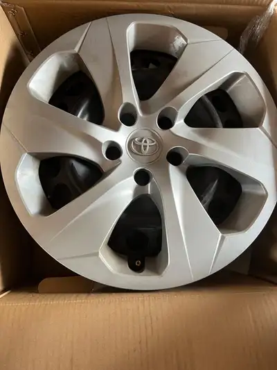 Size 17, Toyota RAV4 2020, steel rims. Set of 4 ($50 each)