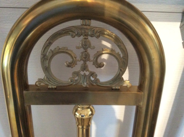 Antiquité lit de brass antique dans Art et objets de collection  à Trois-Rivières - Image 2