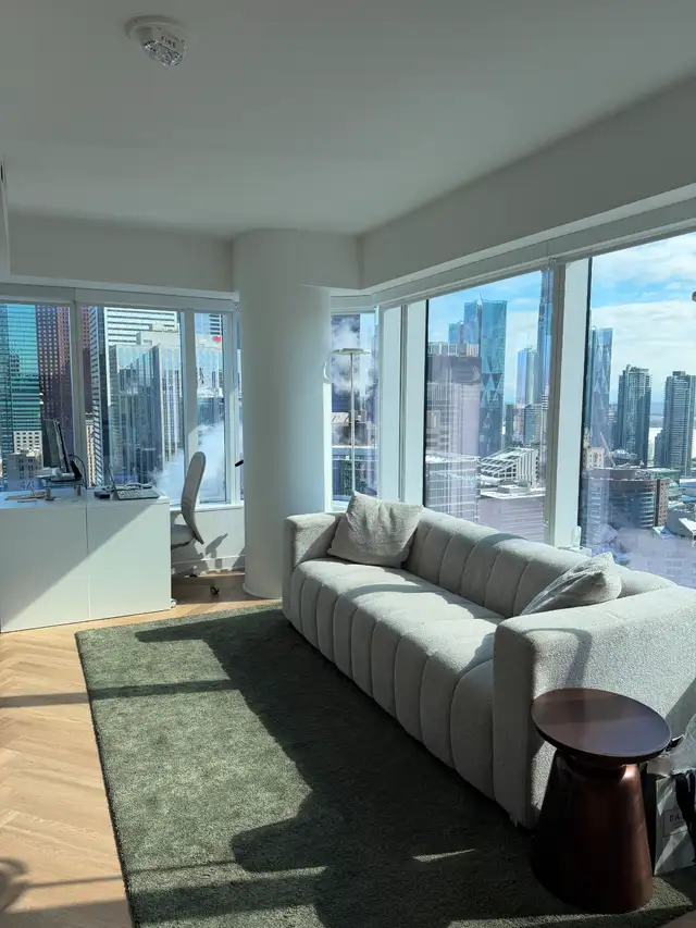 Assignment Lease - August to October - Downtown - Toronto House in Long Term Rentals in City of Toronto - Image 2