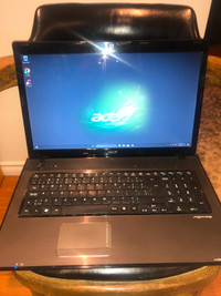 Acer Aspire 17” Laptop running Windows 11 w/HDMI/Delivery