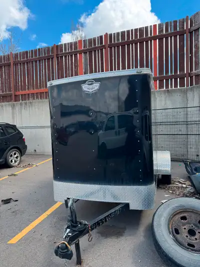 2018 ENCLOSED CARGO 5#10. I bought this brand-new one from the factory trailer outlet for $9000, but...