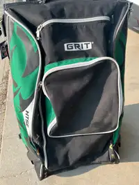 Grit HTSE - hockey bag with wheels