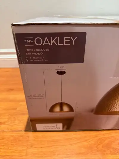 Canarm OAKLEY 1-Light Gold & Matte Black Pendant, View more