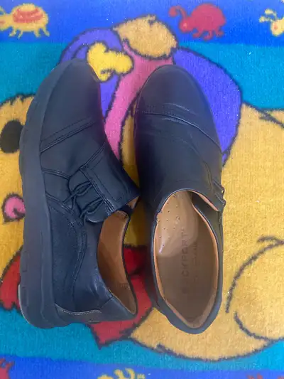 Rockport Shoes - Size 8, View more